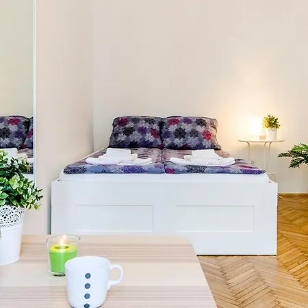 Lejlighed Cozy 2 Bedroom In Terez Boulevard. *